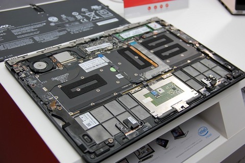 Lenovo_YOGA_20141010_37