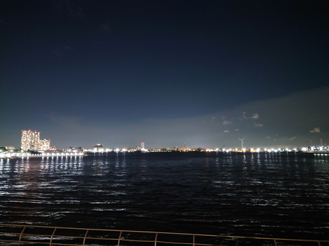 210827_xperia1iii_pic_04_2000