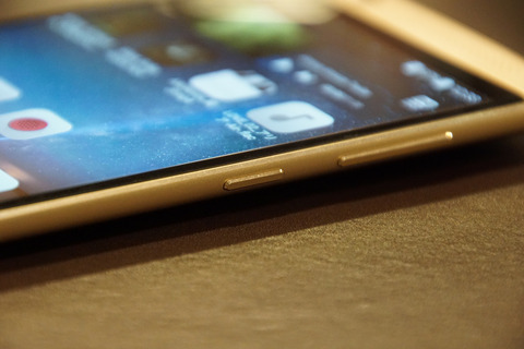 axon7mini-016