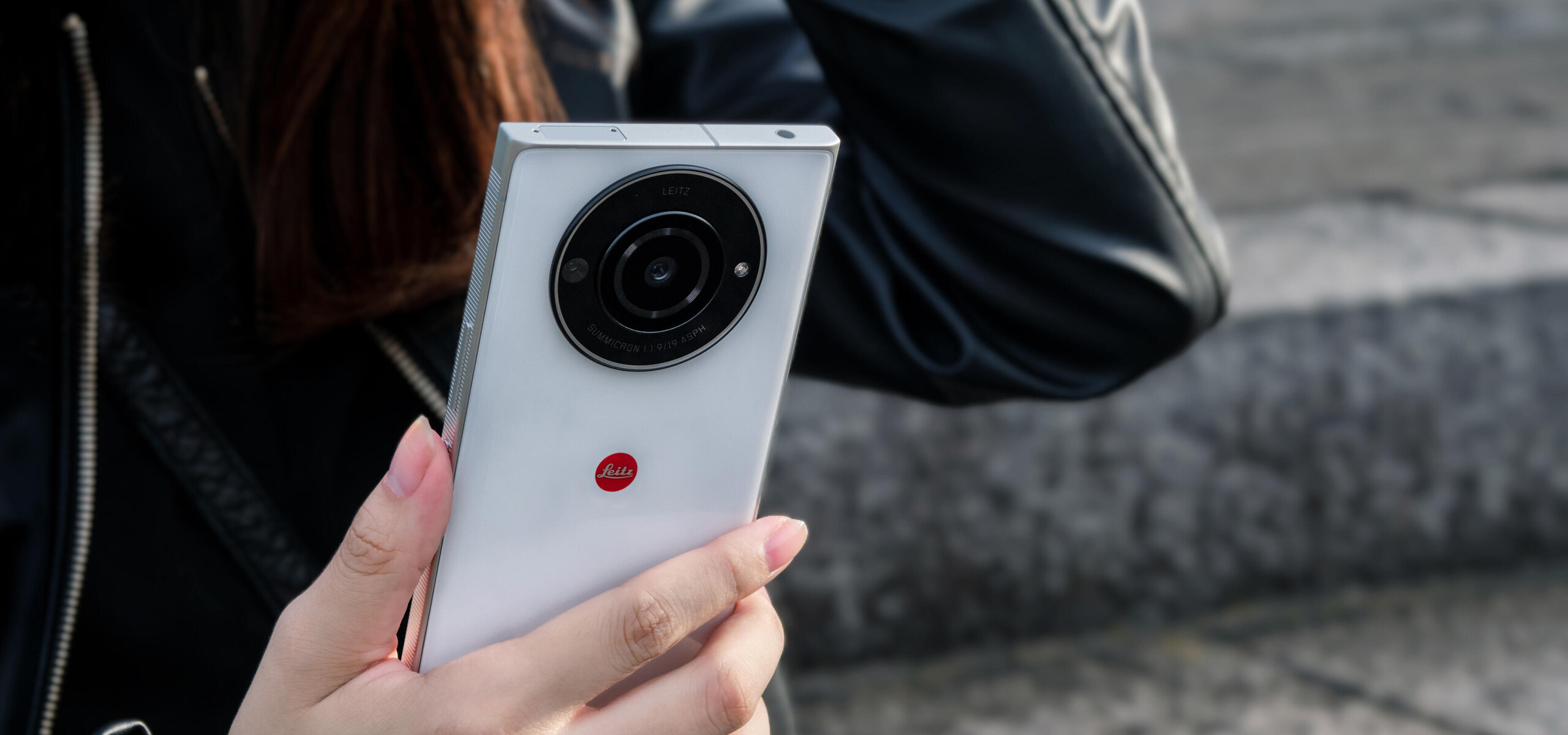 ソフトバンク、Leica監修の5G対応ハイエンドスマホ「Leitz Phone 2」に
