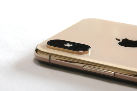 iphone-xs-open-008