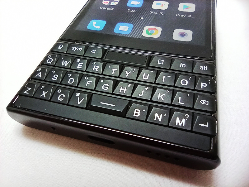 ごっついアイツがスリムに！？物理QWERTYキーボード搭載の新スマホ