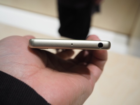 xperia_x_5