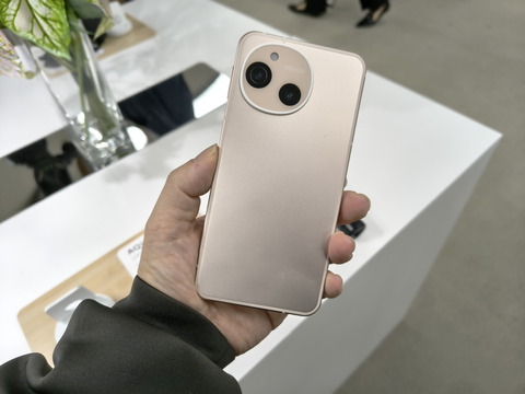 20251031_sharp_aquos_sense10_05_1280