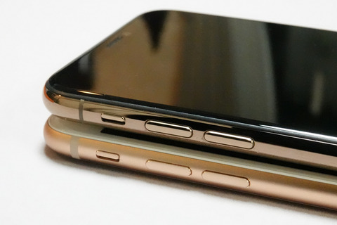 iphone-xs-open-013