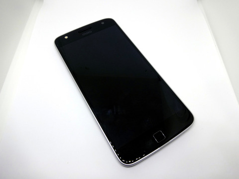 Moto-Z-Play－正面