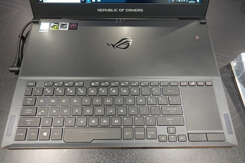 rog-gm501-004