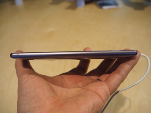 sony_xperia_xz2_04