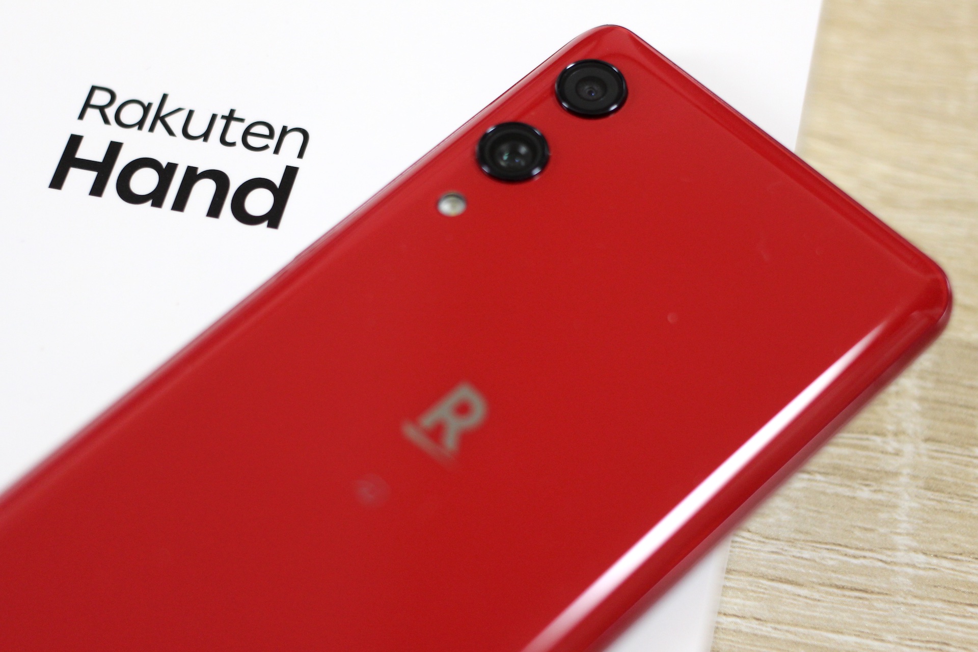 【美品】Rakuten Hand 5G 楽天ハンド 128GB 赤 SIMフリー P780 Rakuten Hand 5G 128GB SIMフリー 楽天版 中古 スマホ