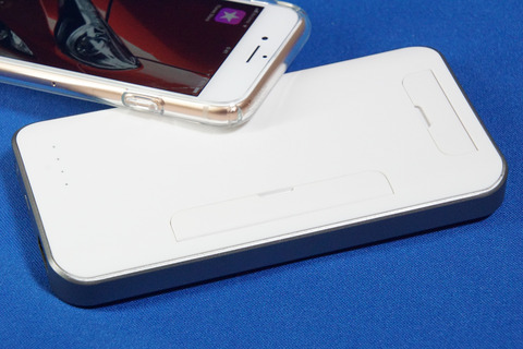 qi-mobilebattery-019