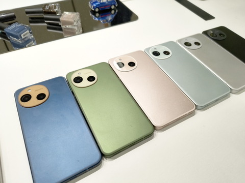 20251031_sharp_aquos_sense10_28_1280