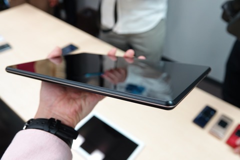 190510_softbank_lenovoTAB5_03