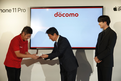 docomo-iphone11-008