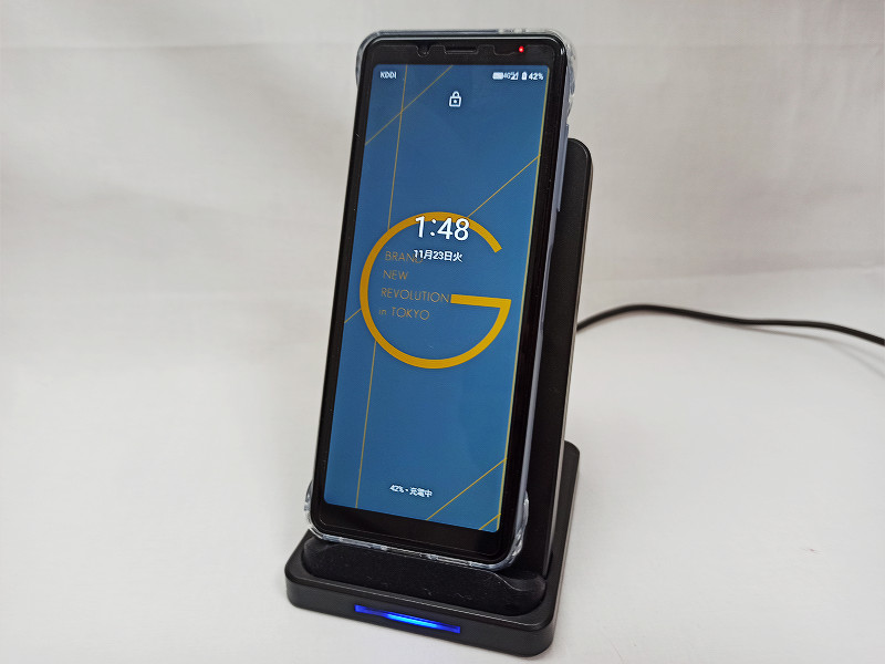 超細長い5インチ液晶で小型で持ちやすいミドルレンジスマホ「P-UP