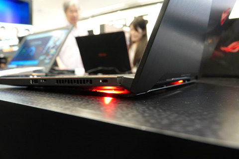 rog-gm501-006