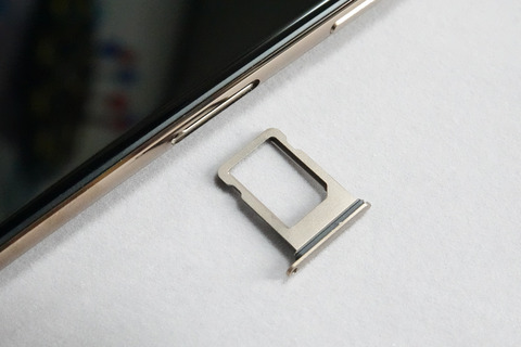 iphone-xs-open-020