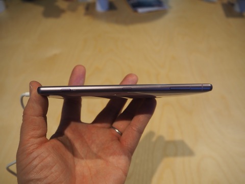 sony_xperia_xz2_06